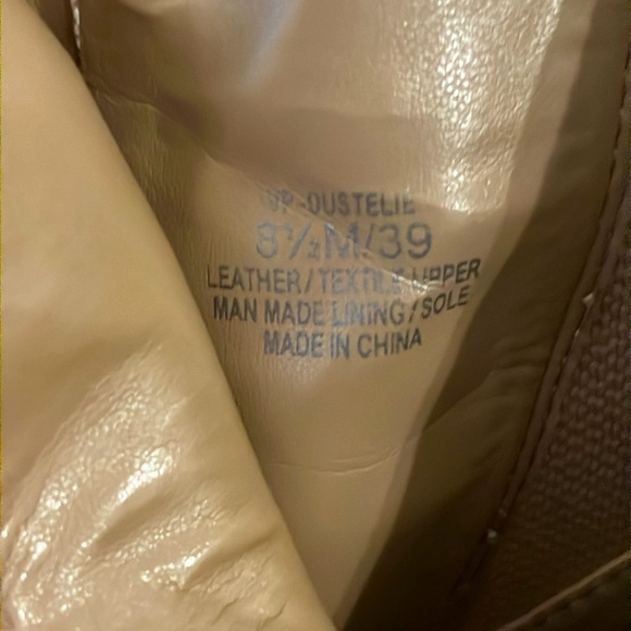 Vince Camuto Dustelie Ankle Boots - Picture 8 of 13